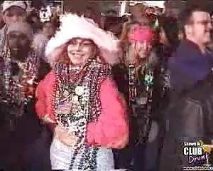 Tetas intermitente de mardi gras videos xno gratis