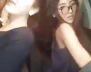 Un montón de dama de el muchacho de la muchacha bailando en el tubo videos maduras follando