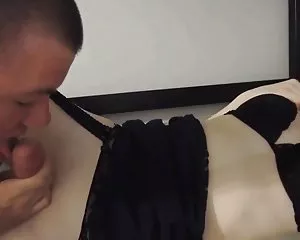 Trans chico chupa el trance de la chica xxx porno gratis
