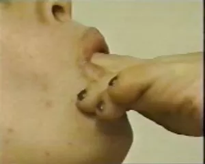 Lesbianas lamen los pies (sin sonido) maduras cerca de mi