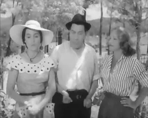 Es sorprendente la desnudez en 1958 del cine francés mujeres desnudándose