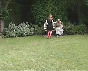 Emma y dora la más rústica de una fashionista videos porno xx